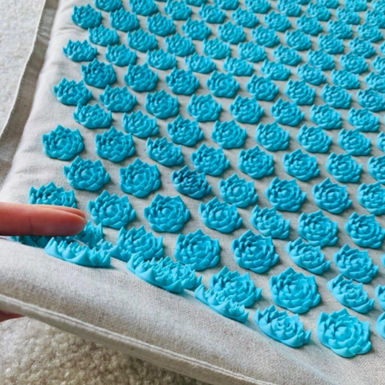 Tapis d'acupression Champ de Fleurs Dorsalia — free download
